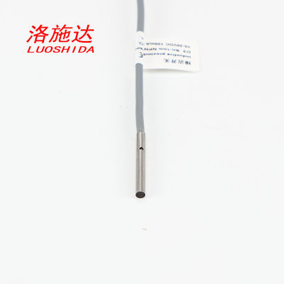 Sensor Kedekatan Miniatur Presisi Tinggi DC 3mm Diameter Flush Untuk Detektor Posisi